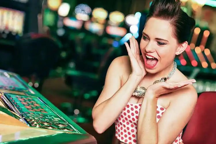 Filipino player accessing bunny casino VIP benefits on mobile phone